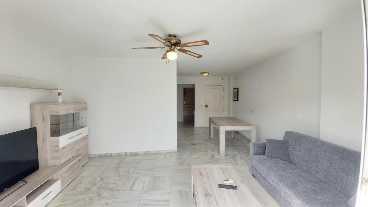 Appartamento Del Parque Flats Meseta Swimmingpool Torremolinos